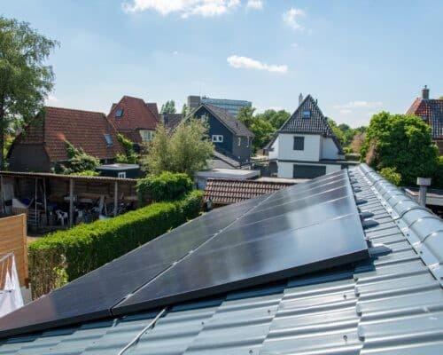 Zonnepanelen Doetinchem Scaled 500x400, Zonnepanelen, zonnepanelen afdak, zonnepanelen dakscan, zonnepanelen installateur, zonnepanelen installatiesysteem, zonnepanelen met accu